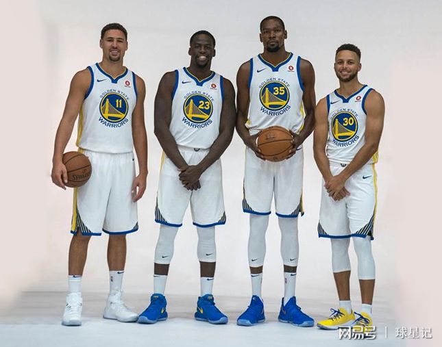 舍牌顺序 舍牌顺序