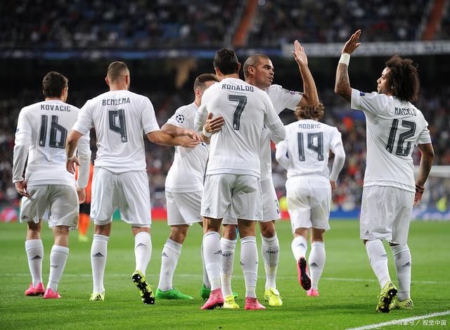 受经济环境 受经济环境